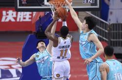 开云平台-包含CBA职业联赛迎来强劲竞争，球员角逐激烈的词条