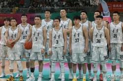 开云体育官方网站-包含步行者横扫天津队，高诗岩统治全场的词条