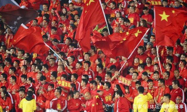 关于日本联赛冠军赛落幕，球迷捧场见证历史的信息