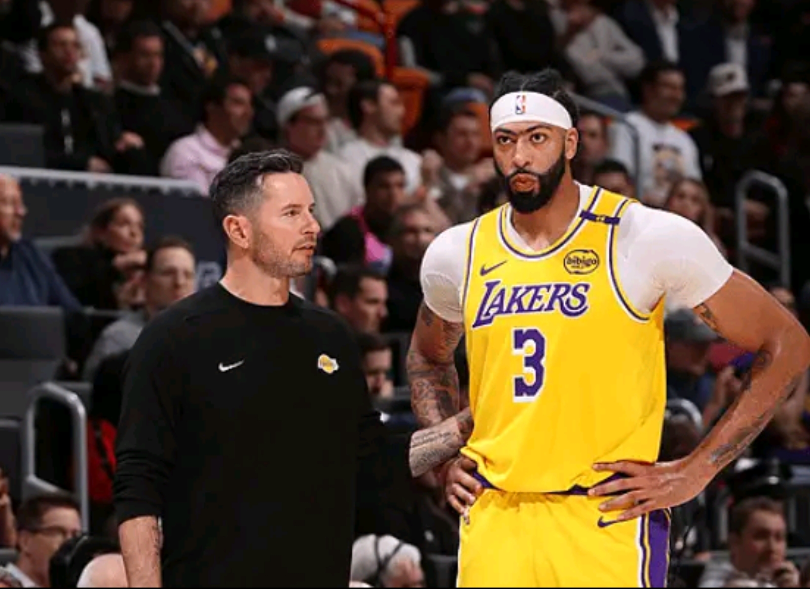 热火不敌湖人，终止连胜势头的简单介绍