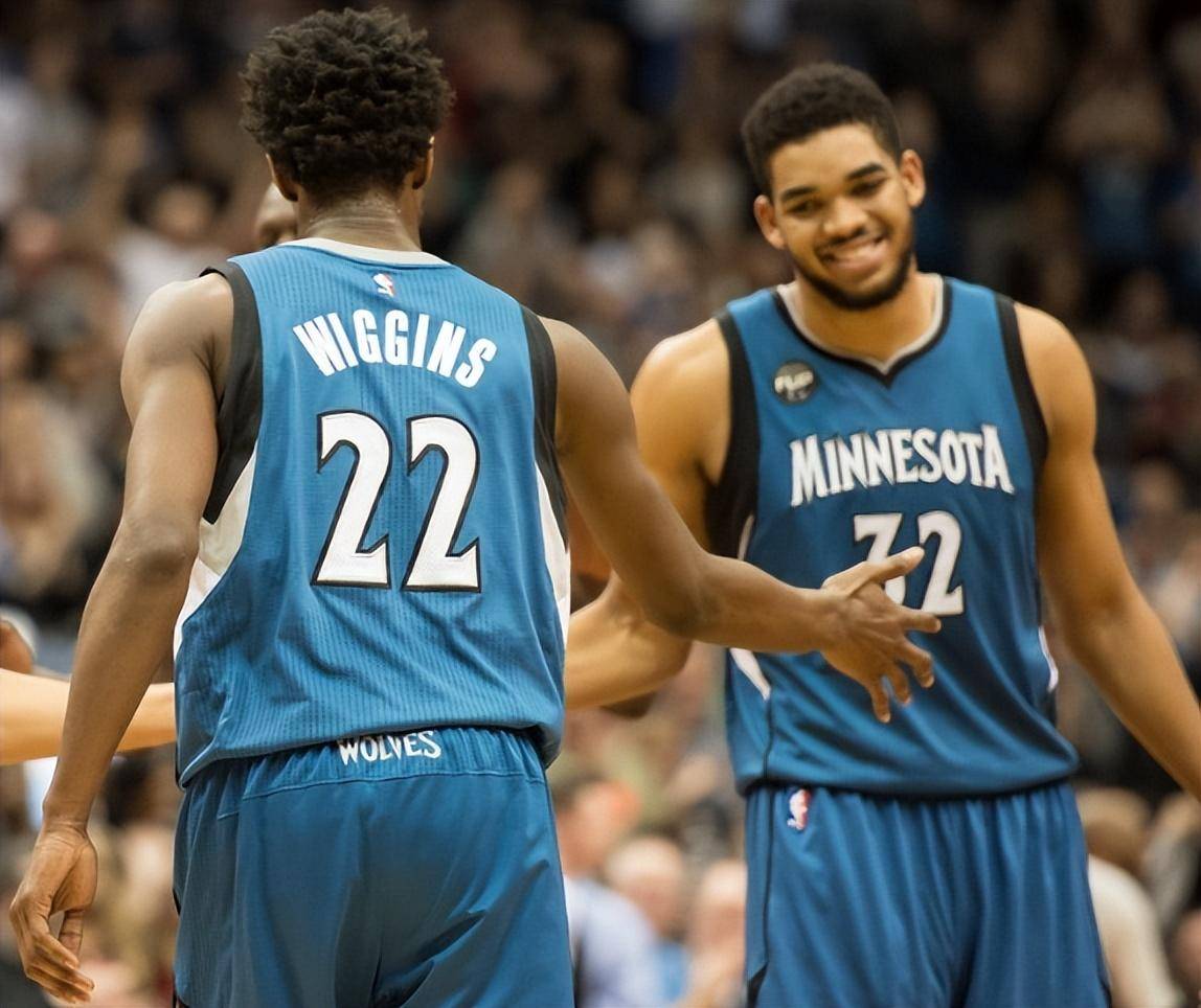 森林狼大胜骑士，唐斯砍下全队最高30分