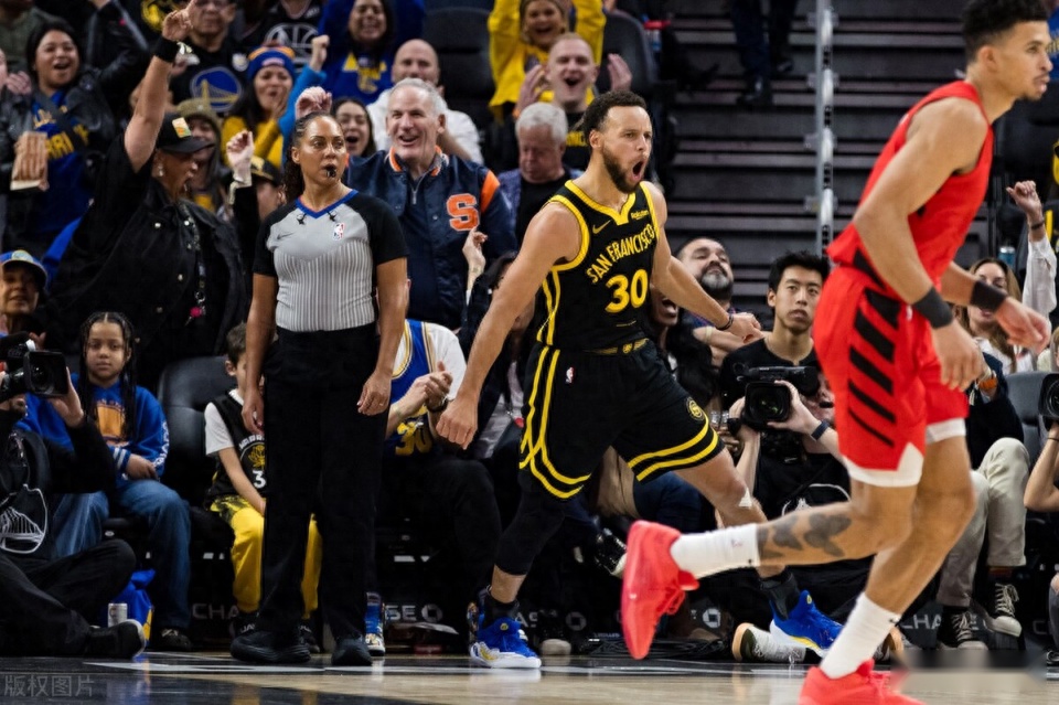 勇士负于太阳结束连胜