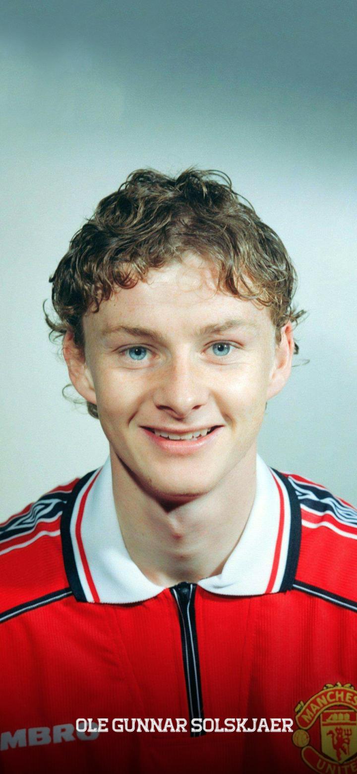 曼联官宣：索尔斯克亚正式成为球队主教练