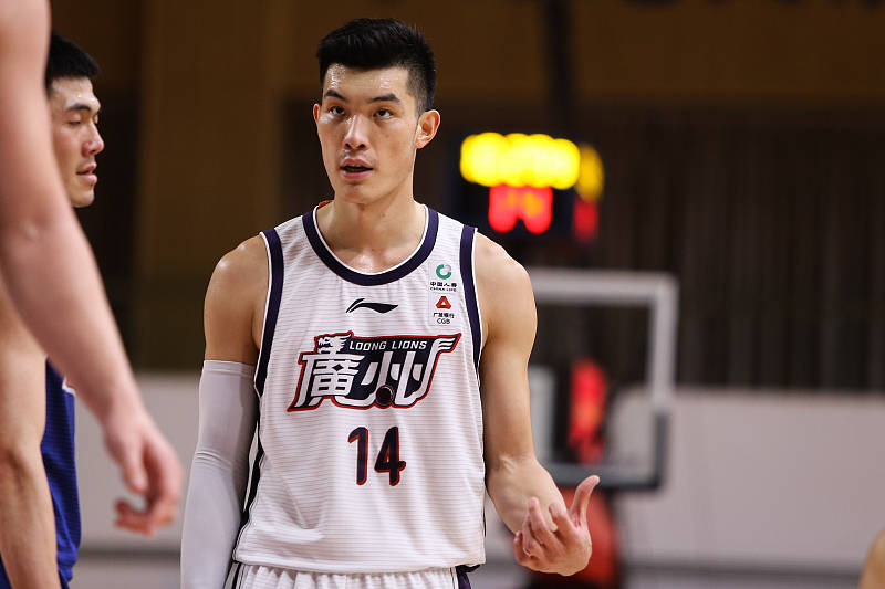 关于上海队横扫新疆队，高诗岩惊艳四座的信息